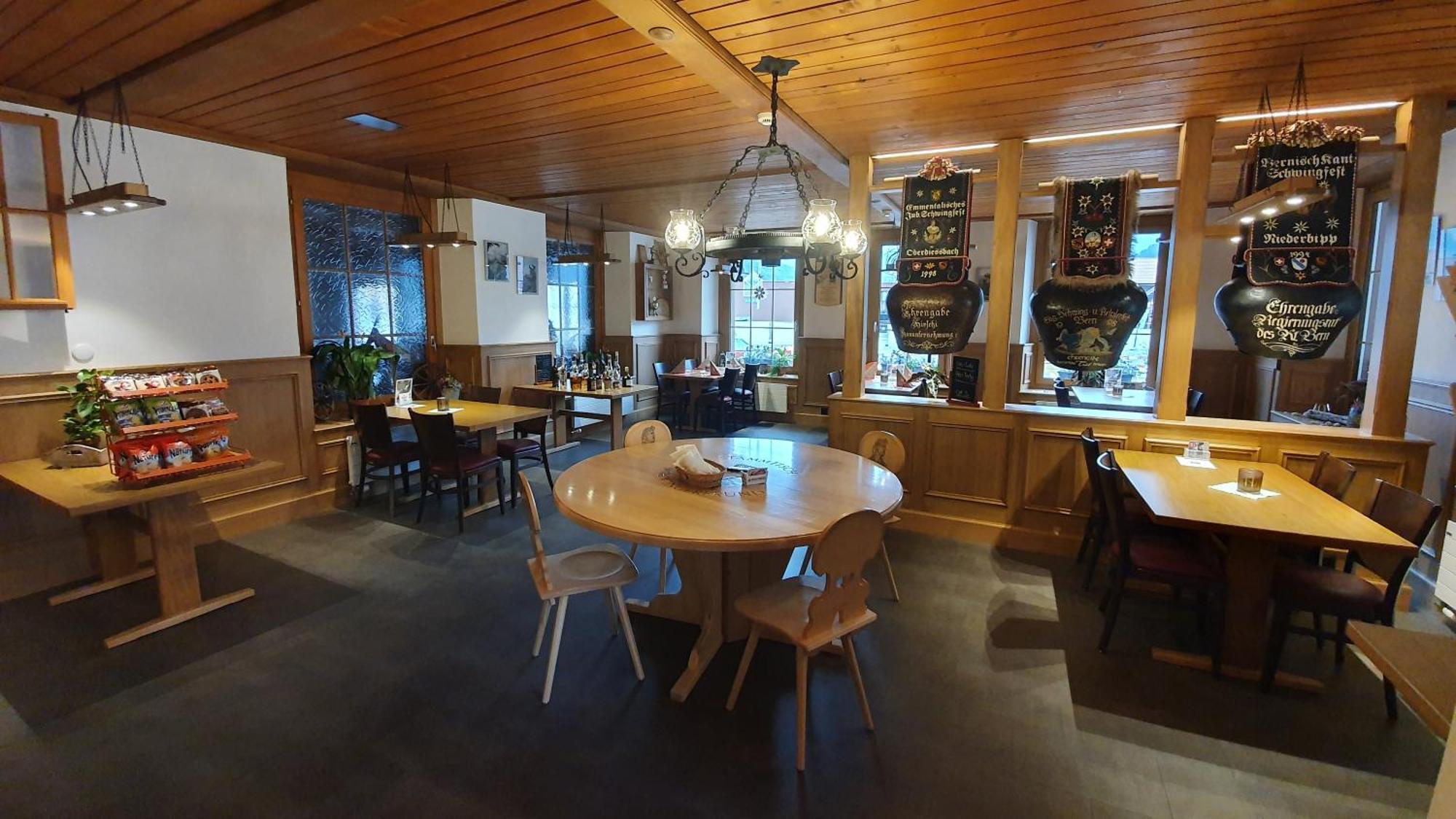 Gasthof Hirschen In Wilderswil Buitenkant foto