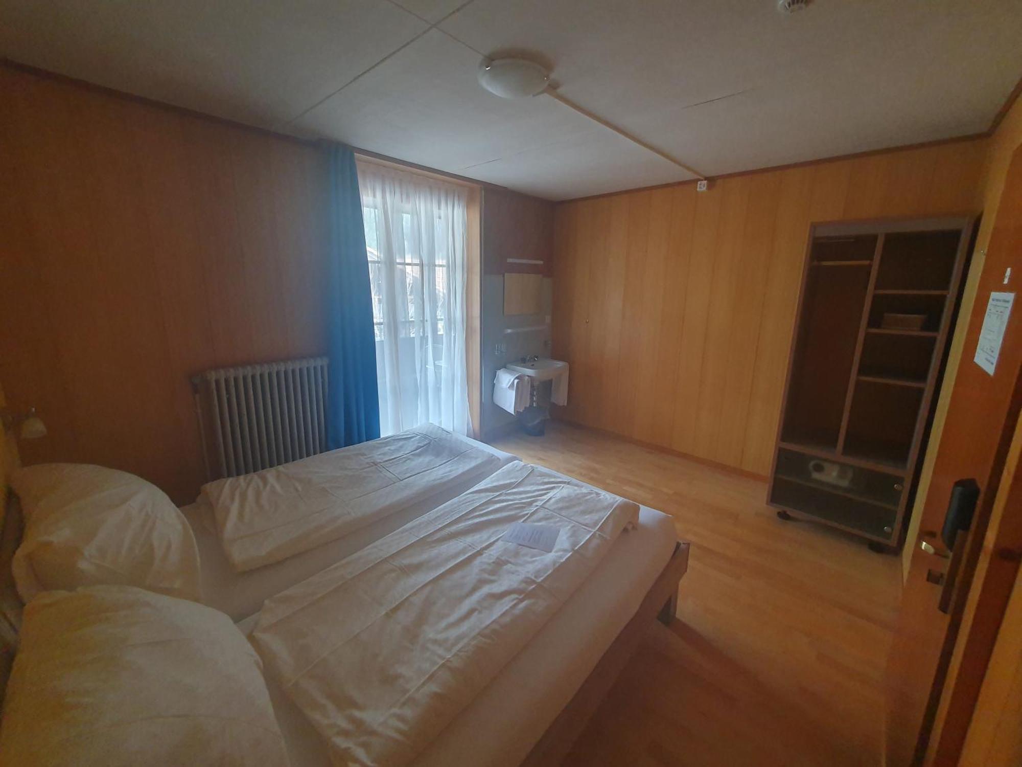 Gasthof Hirschen In Wilderswil Kamer foto