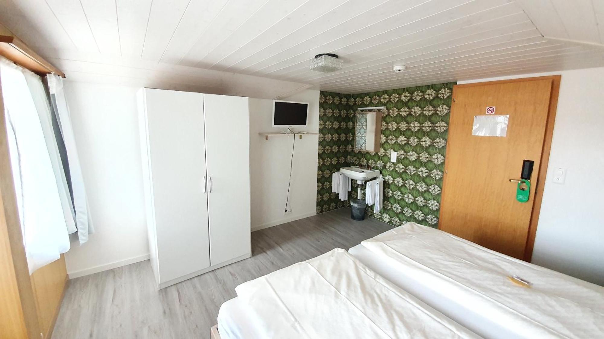 Gasthof Hirschen In Wilderswil Kamer foto