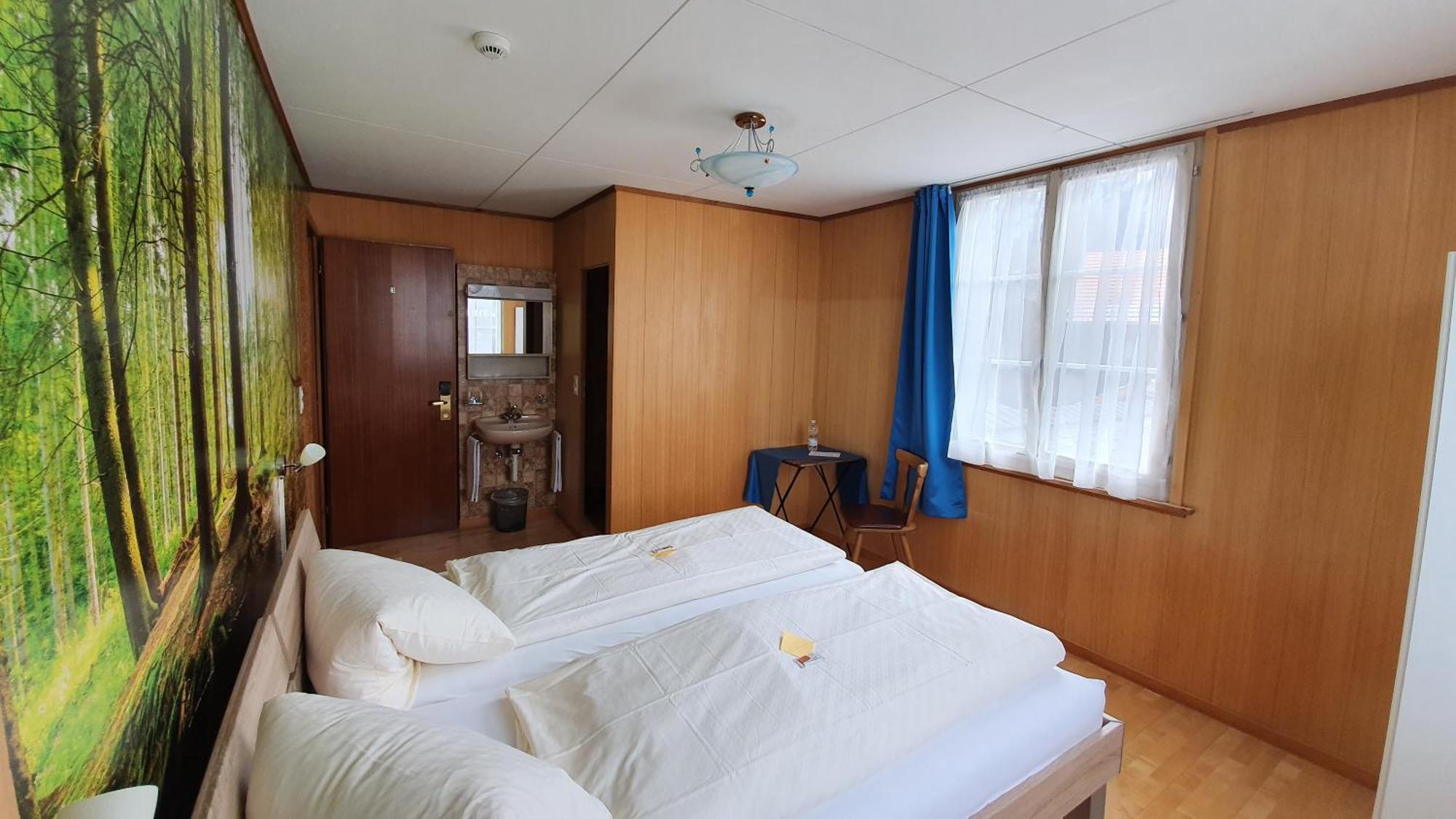 Gasthof Hirschen In Wilderswil Kamer foto