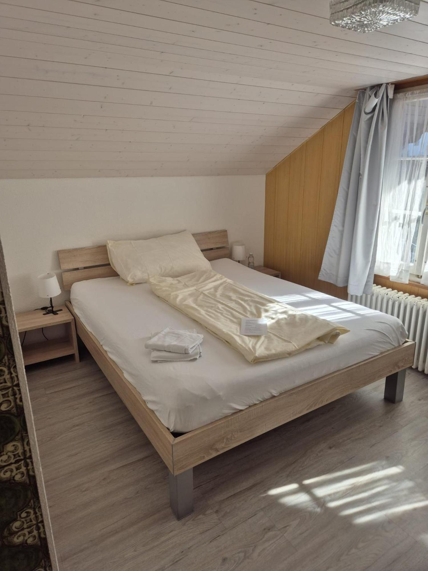 Gasthof Hirschen In Wilderswil Kamer foto